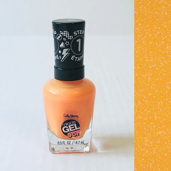 ⭐️5 For 25⭐️ Sally Hansen 90’s Miracle Gel Nail Polish Be bRight Back 892 - Picture 1 of 9